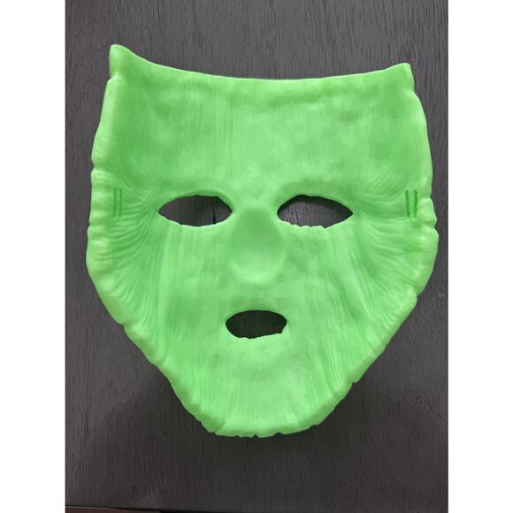 The Mask movie costume glow in the dark mask - Picture 2 of 9